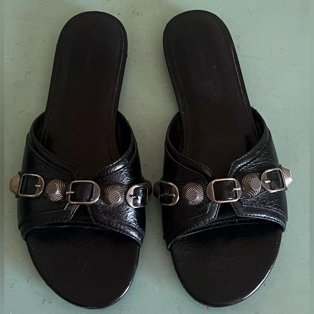 Balenciaga’s Women’s Cagole Arena Slip On Studded Sandals Shoes 38.5 - Picture 7 of 7